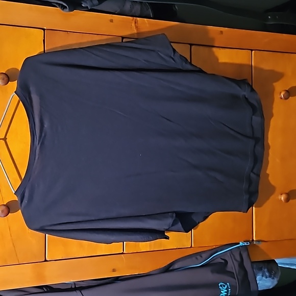 Super soft Bamboo batwing blouse - Picture 2 of 4